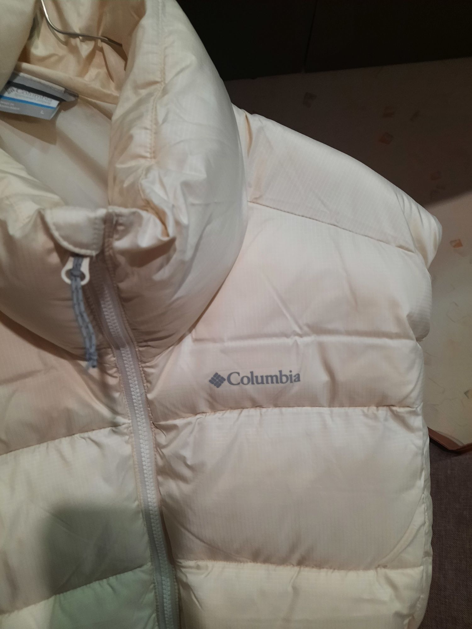 Vesta Columbia noua