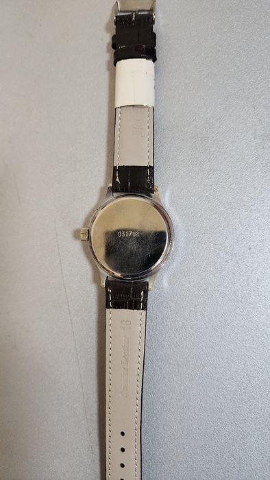 Продам советские механические часы полет времен СССР