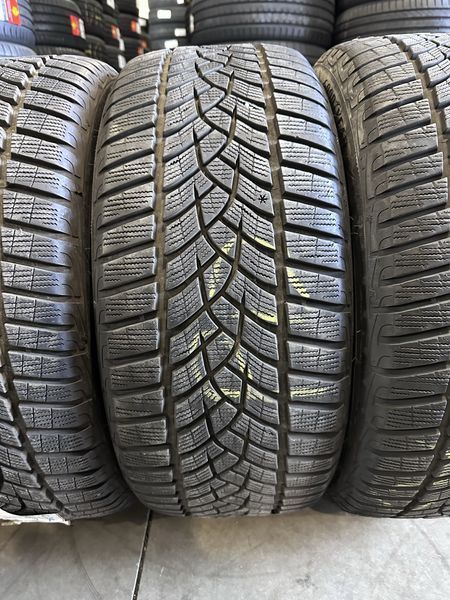 245/45/19 GOODYEAR 4бр