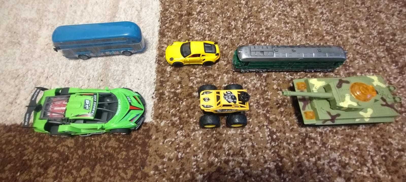 Mașinuțe, autocar,  tanc, vagon tren (link video în descriere)