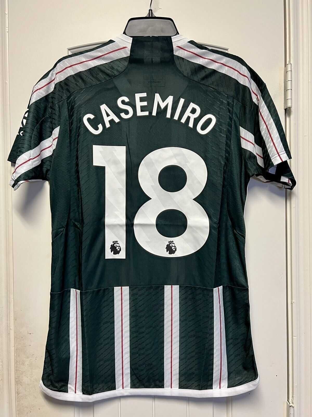 Tricou fotbal Adidas Manchester United away kit 23/24 - Casemiro 18