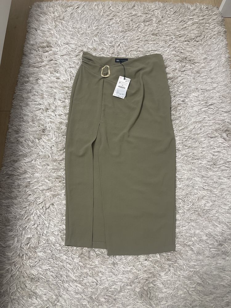 Pant si fusta zara M