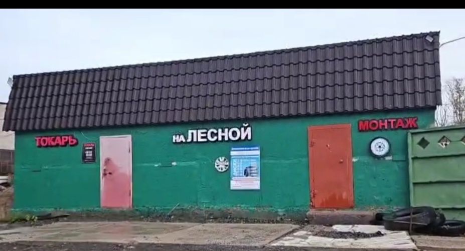 Сдам в аренду Шиномонтаж. Новое оборудование. Адрес: ул. Братьев Дюсен