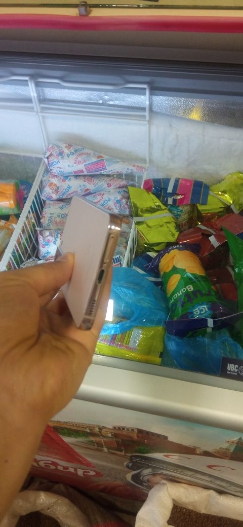 Samsung galaxy s22 5G 8/256