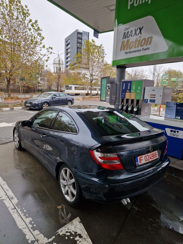 Mercedes- Benz c class,cutie automata