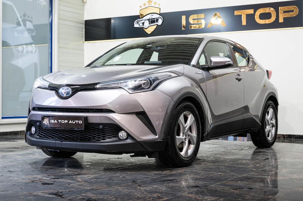 Toyota C-HR Rate Leasing Garantie 24 Luni