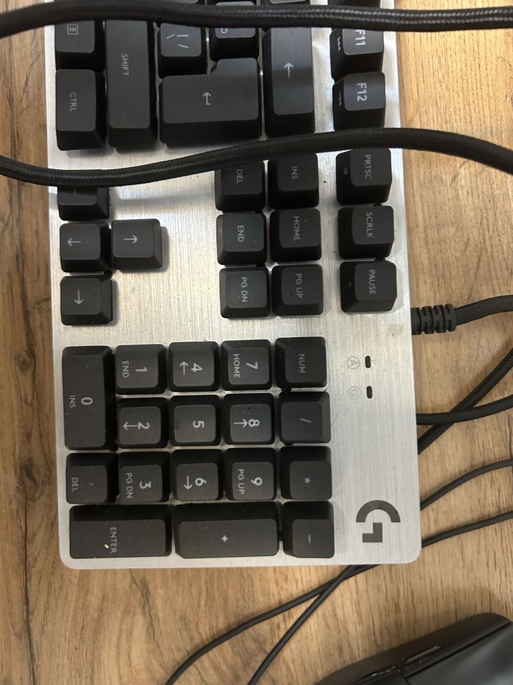 Клавиатура и мышка от Logitech (клав:g413, мышка:g102)