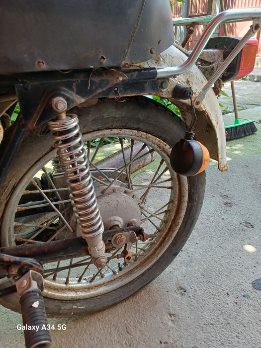 Motocicleta Minsk 125