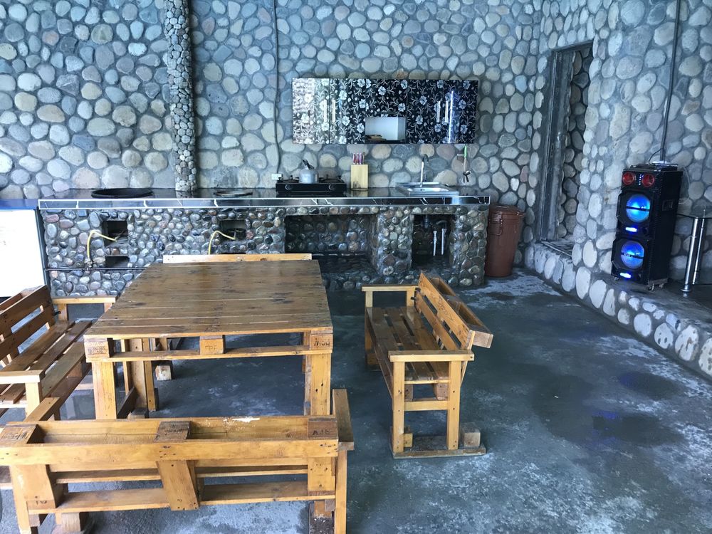 Дача 19:00 дан 02:00 гача ёки 06:00 гача Азадбаш даре
