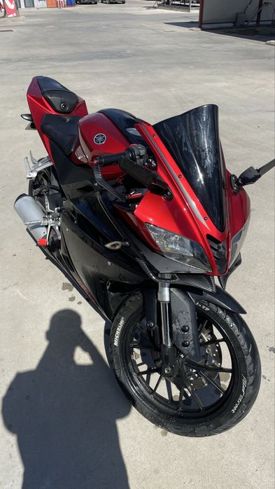 Vând Yamaha YZF R-125