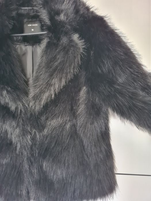 Палто в черно S размер