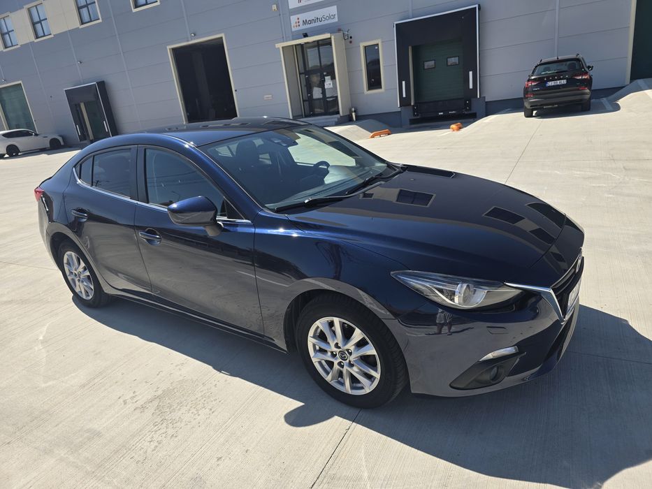 Vand mazda 3 an 2015