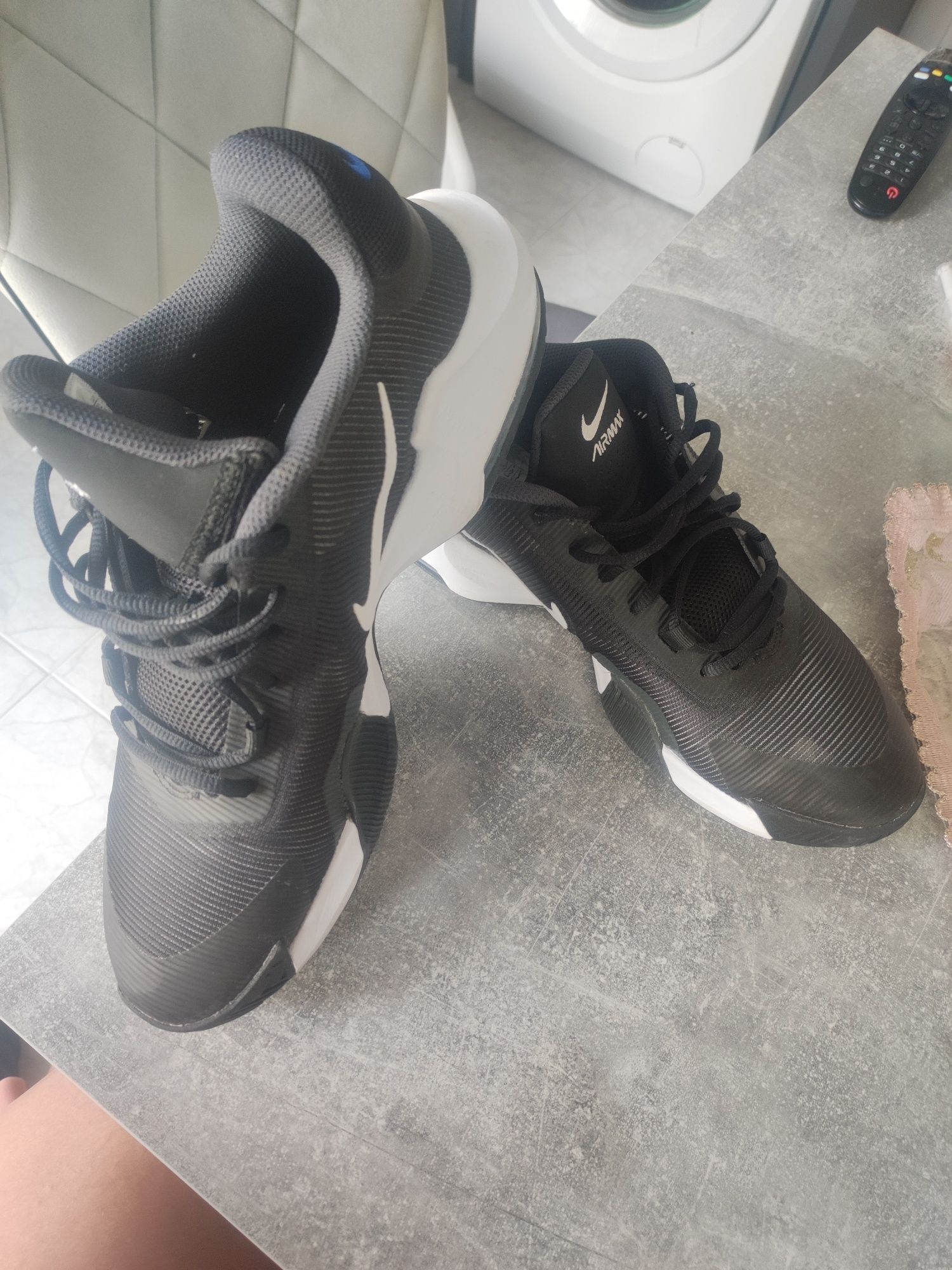 Мъжки маратонки Air max номер 44,5
