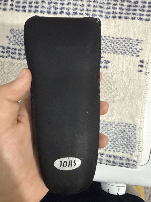 Бритва для усов нету зарядки бритва в идеальном состаяние johs компани