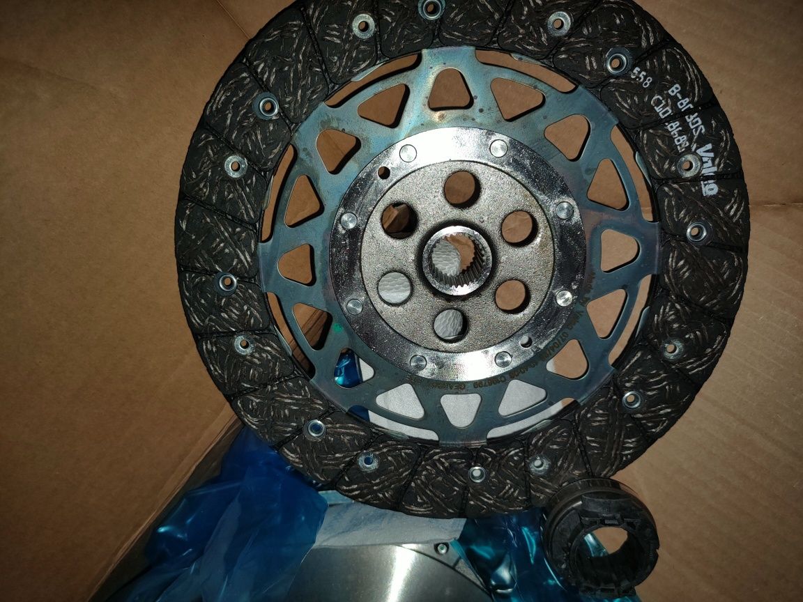 Ambreiaj cu volanta masa dubla Mini Cooper 2.0 cod 837072