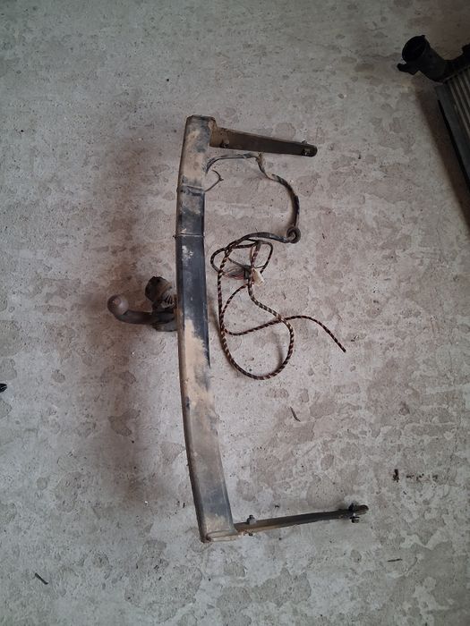 Vând cârlig remorcare vwv passat b6 varianta brec