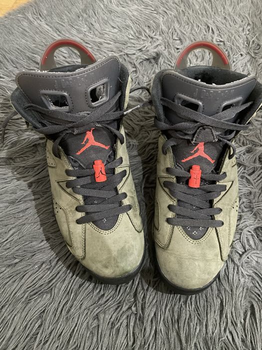 Jordan 6 Travis Scott