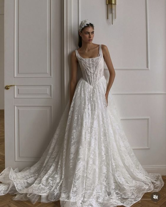 Продаю свое самое красивые свадбеное платье.