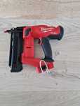 Pistol cuie Milwaukee M18  FN18GS
