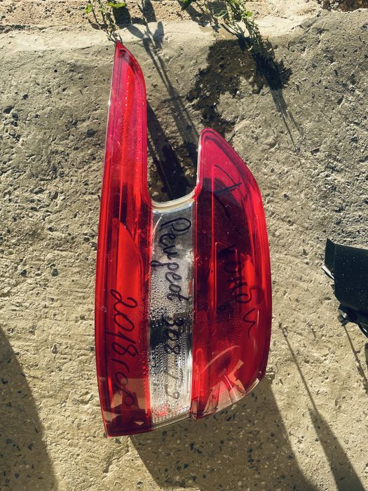 Стоп Peugeot 308