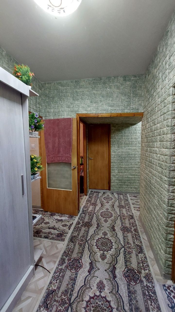 Срочно Продаётся 4 комната