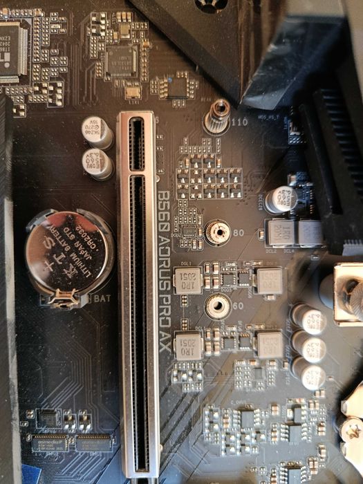 Плата GIGABYTE 
B560 AORUS pro ax