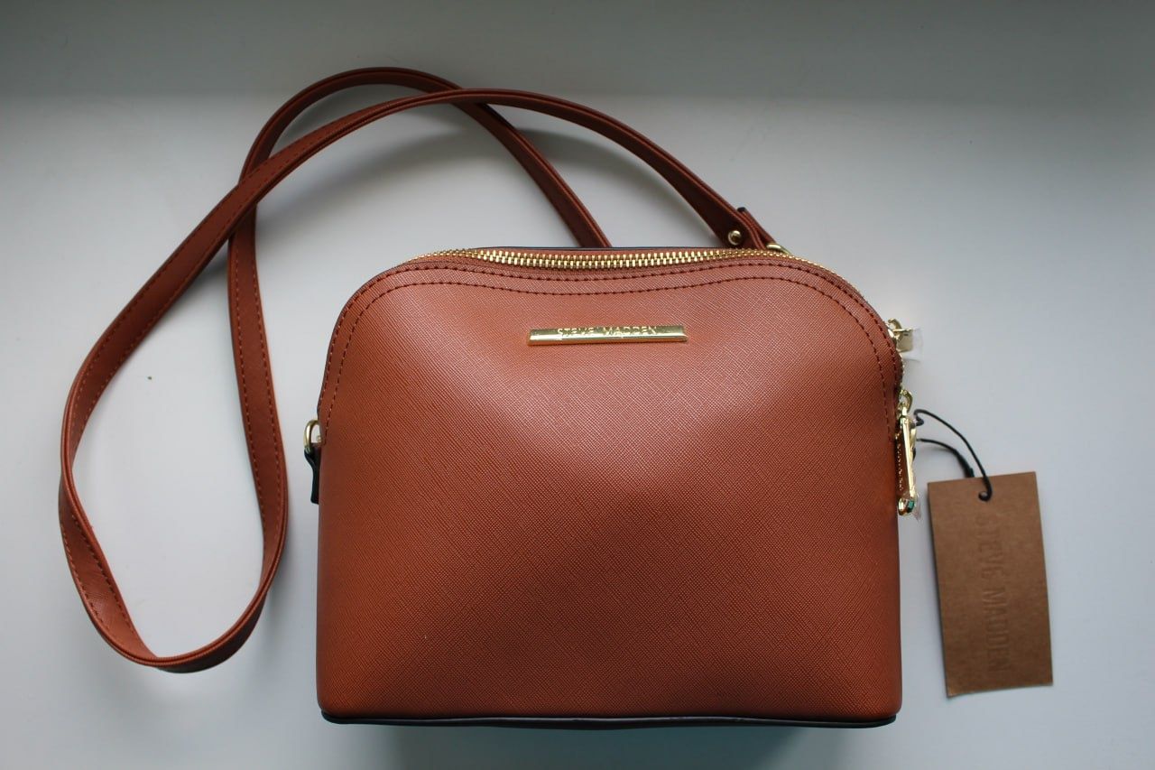 Сумка через плечо Steve Madden. Cognac Bmaggie Crossbody