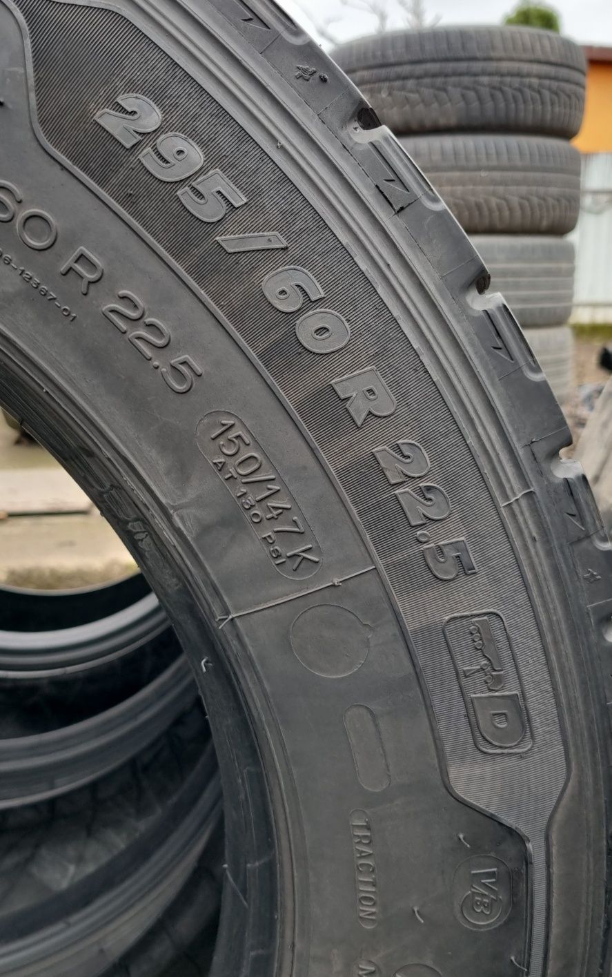 4 Anvelope Michelin 295/60 R22.5 (Camion Tractiune) DOT 5223.