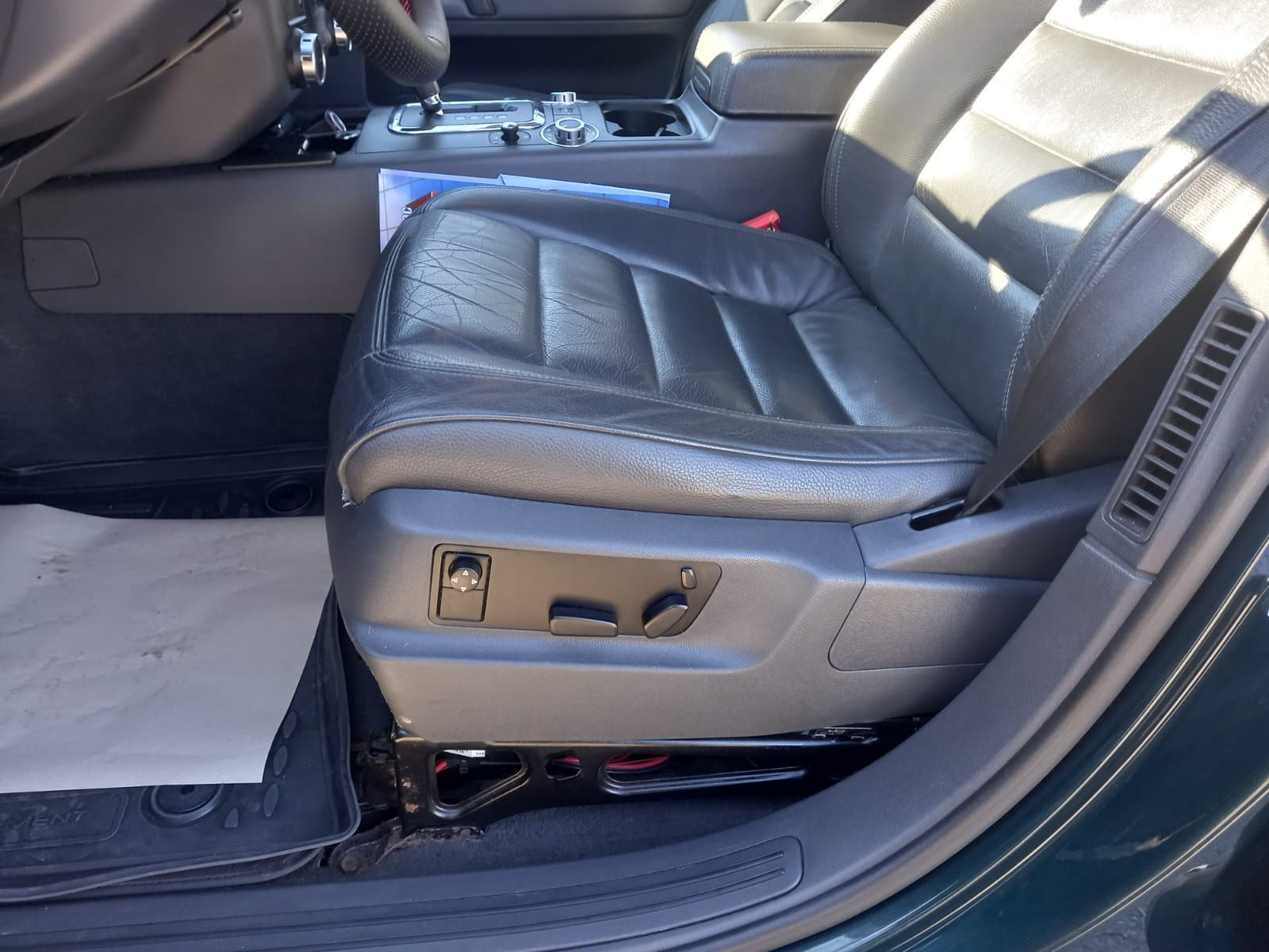 Vw Touareg, 2.5 diesel, full-opțiuni, Recent înscris