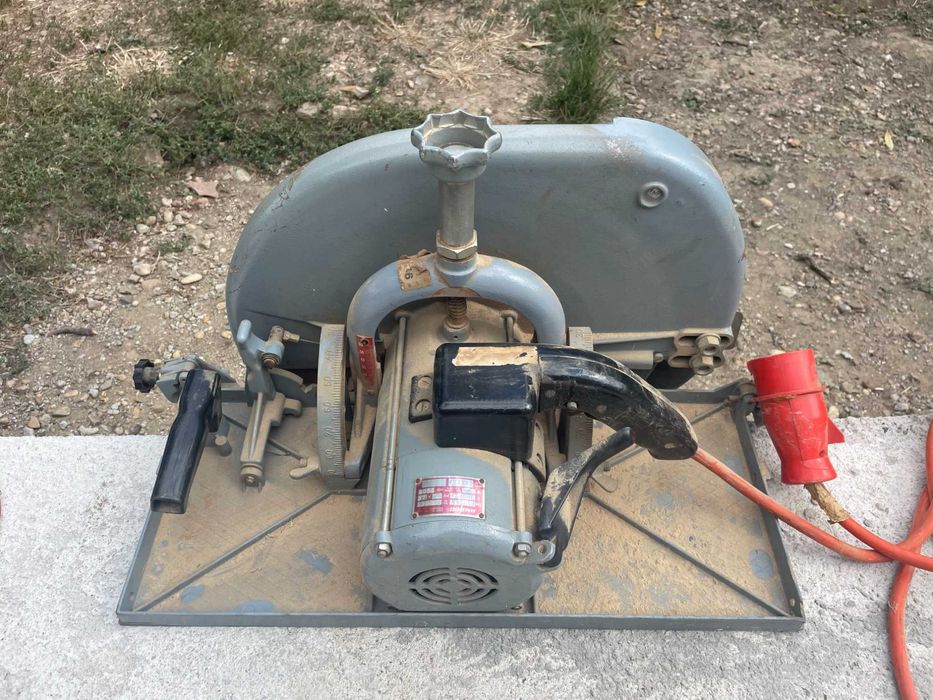 Ferăstrău circular portabil Mafell FS 130 k