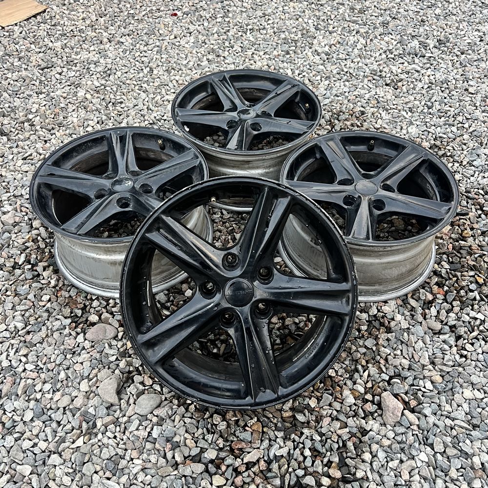 Диск БМВ R16 5x120