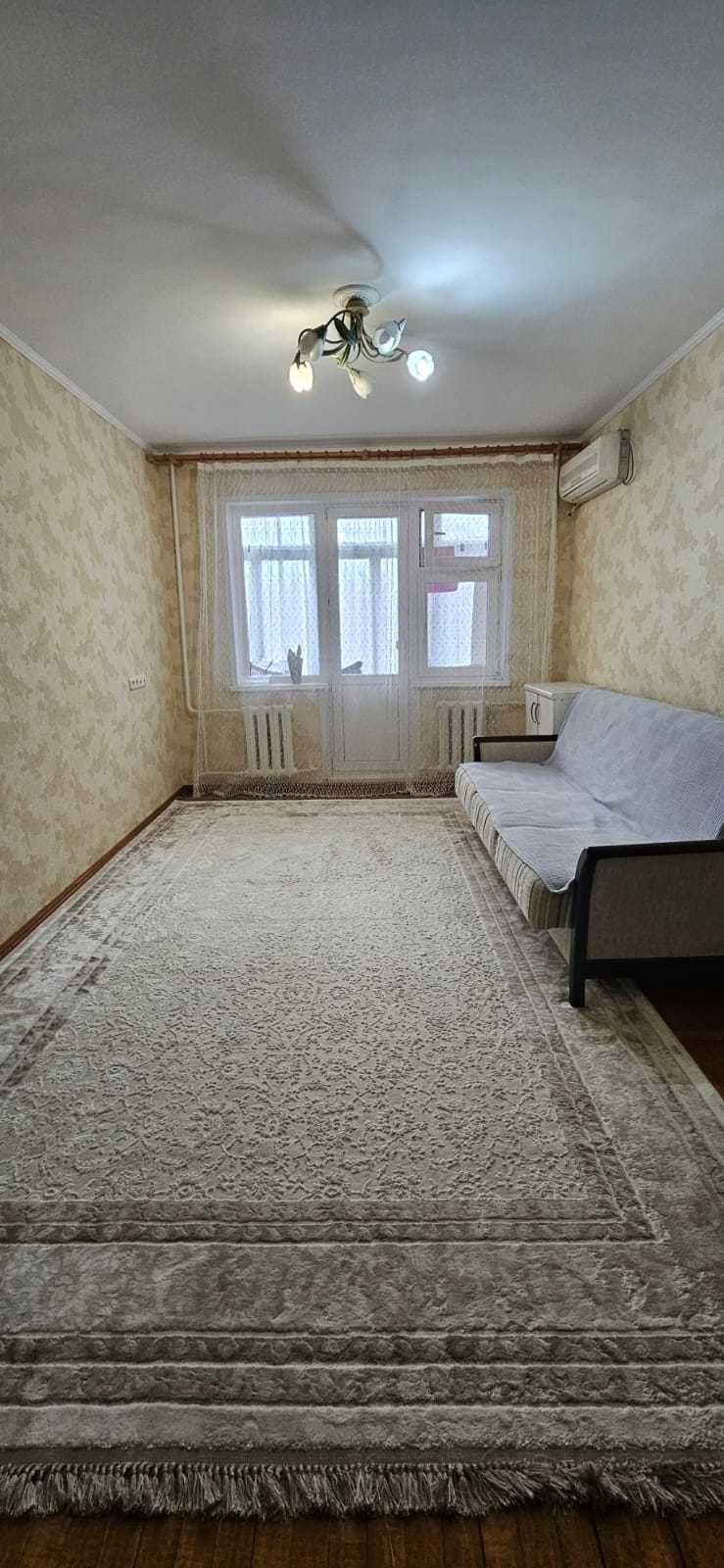 Продается 2 ком квартира район Дом Быта