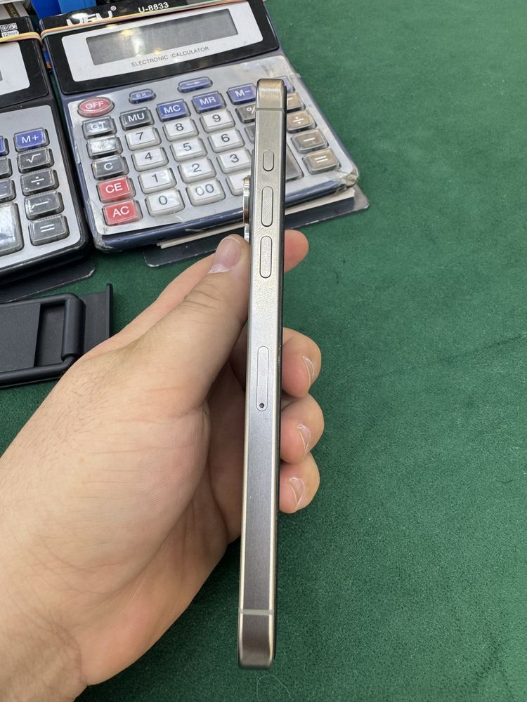 IPhone 15 pro max 256 gb titanium