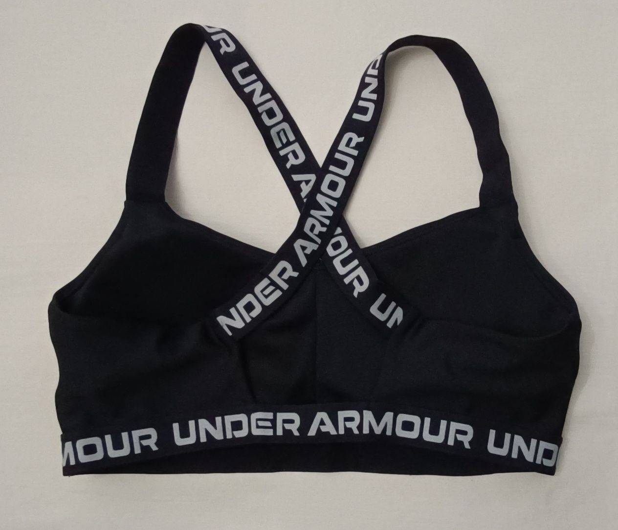 Under Armour UA Padded Bra оригинално бюстие с подплънки M спорт