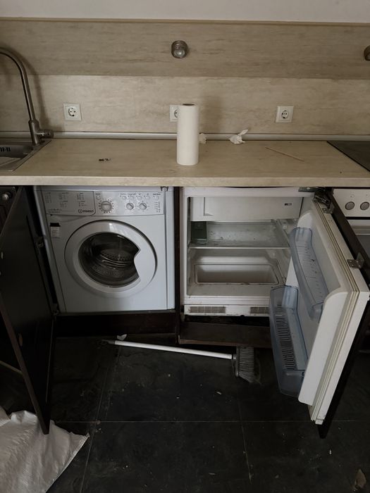 Подарявам кухня с бяла техника