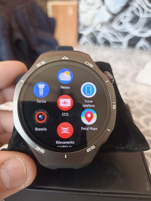 Huawei watch GT 5 pro.