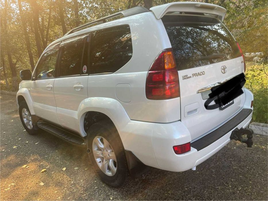 Тойота Прадо 120