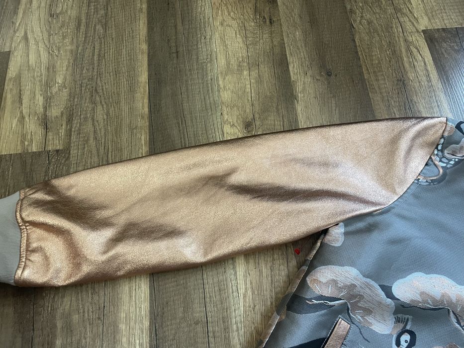 Горница розово злато