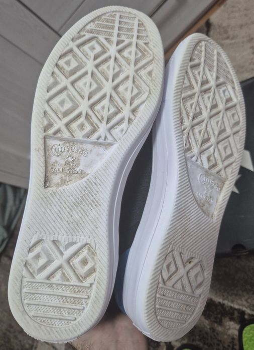 Много леки Converse