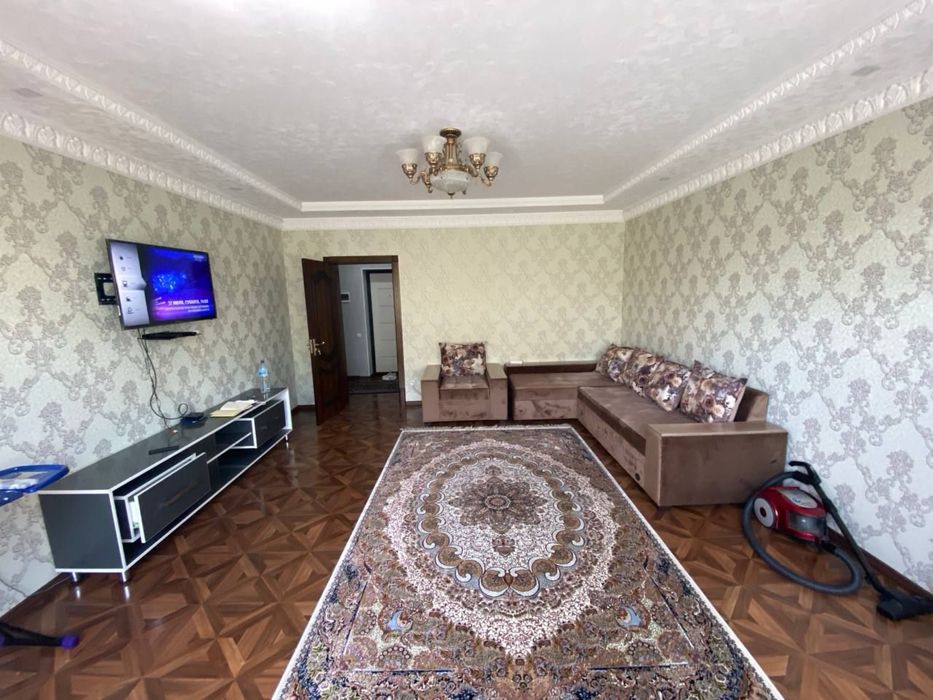 Продается квартира Ц-1   Своя  2/4/9