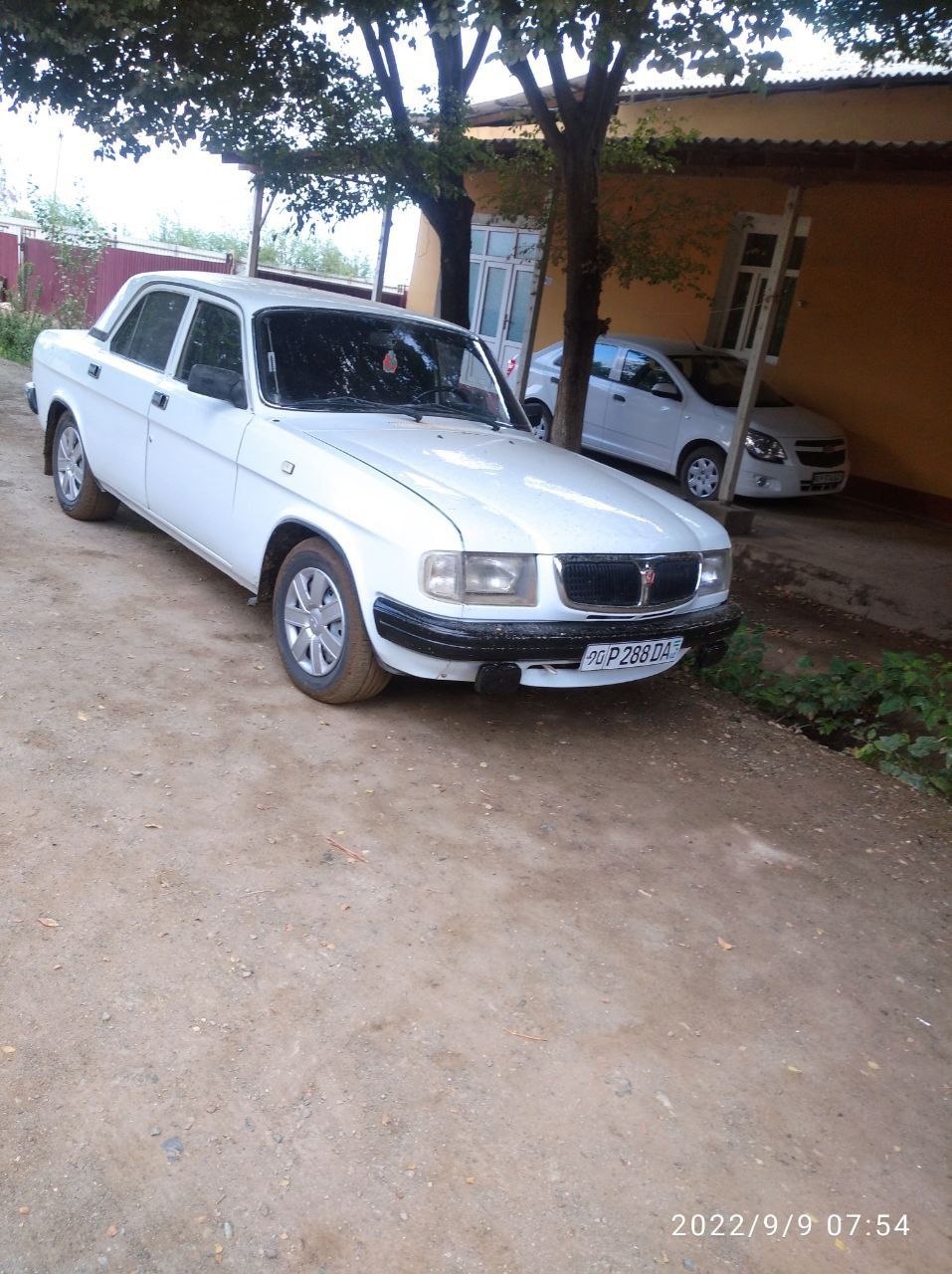 Volga 3110 sotiladi