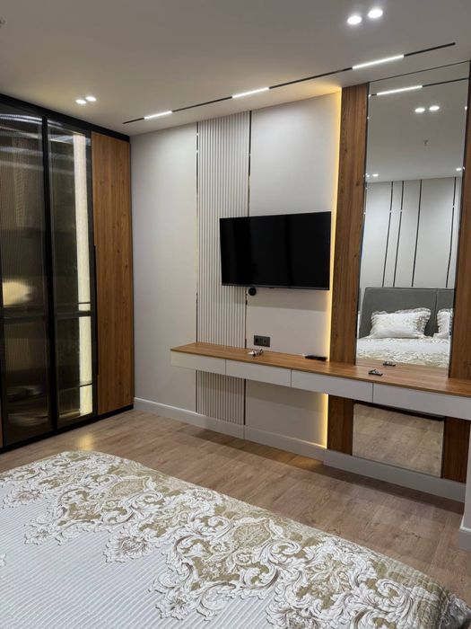 Продаётся Квартира  2/5/26 Дружба NRG U-Tower,