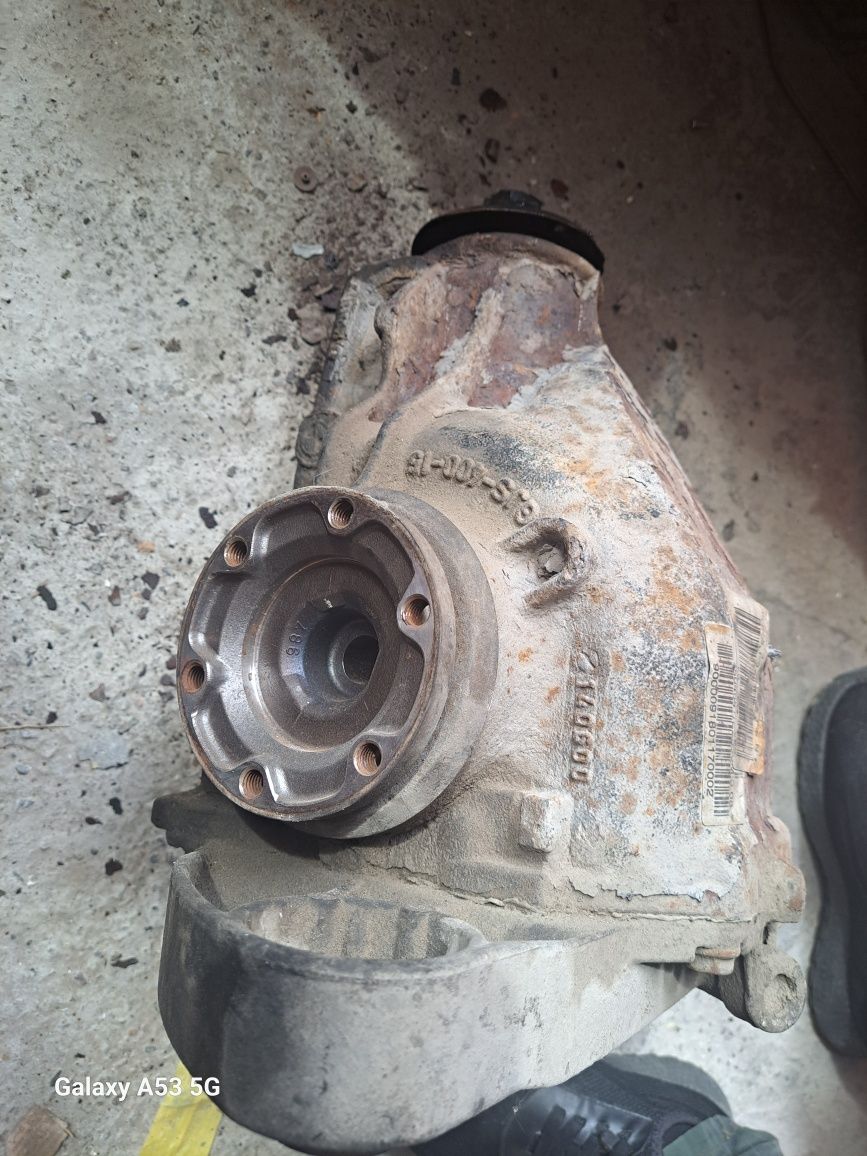 Продам усиленный редуктор BMW E38.