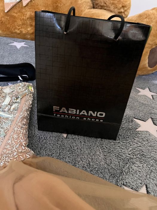 Продавам чанта Fabiano