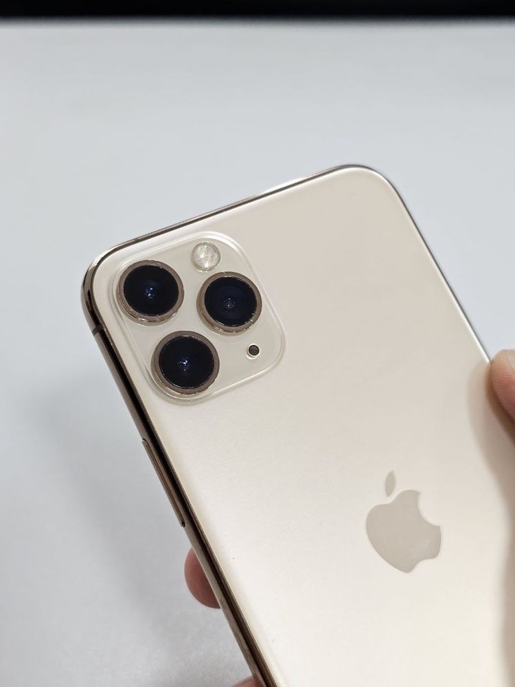 Iphone 11 pro 64 gold