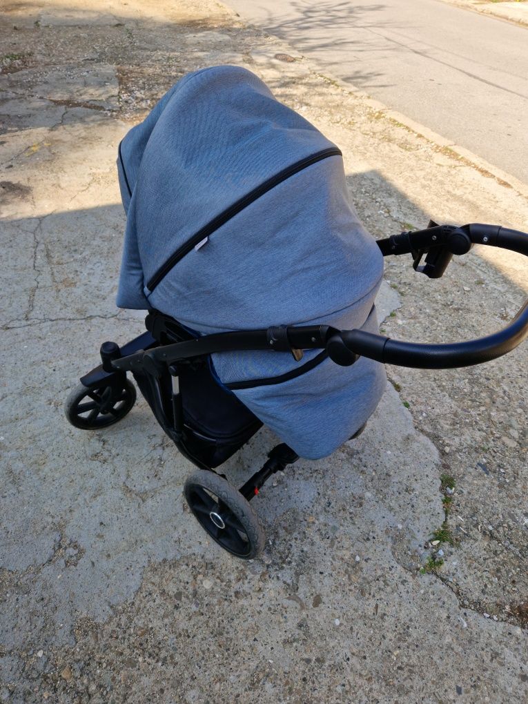 Бебешка количка Bexa 2в1