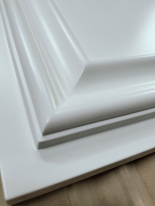 Услуга покраски мебели и дверей