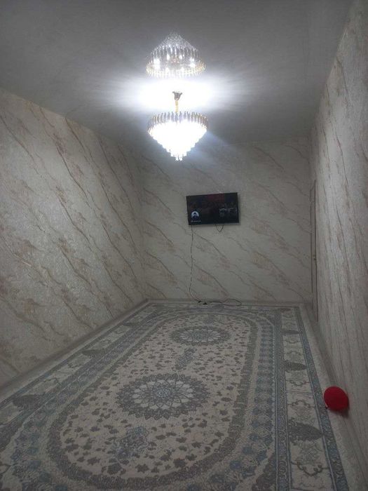 Срочно 1 хонали квартира сотилади эски ЦУМ