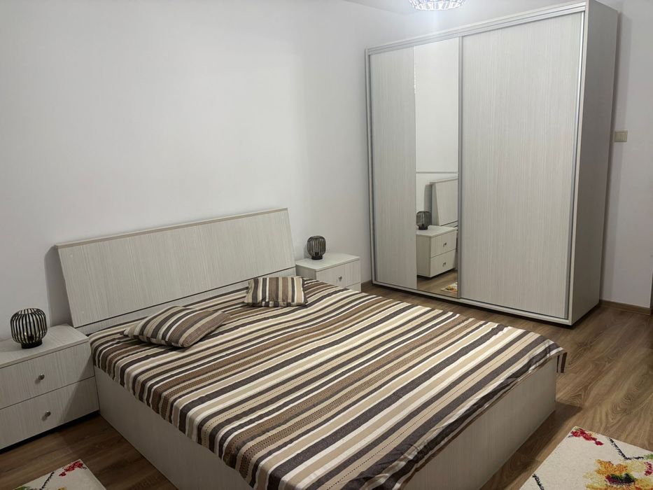 Vand apartament zona centrala