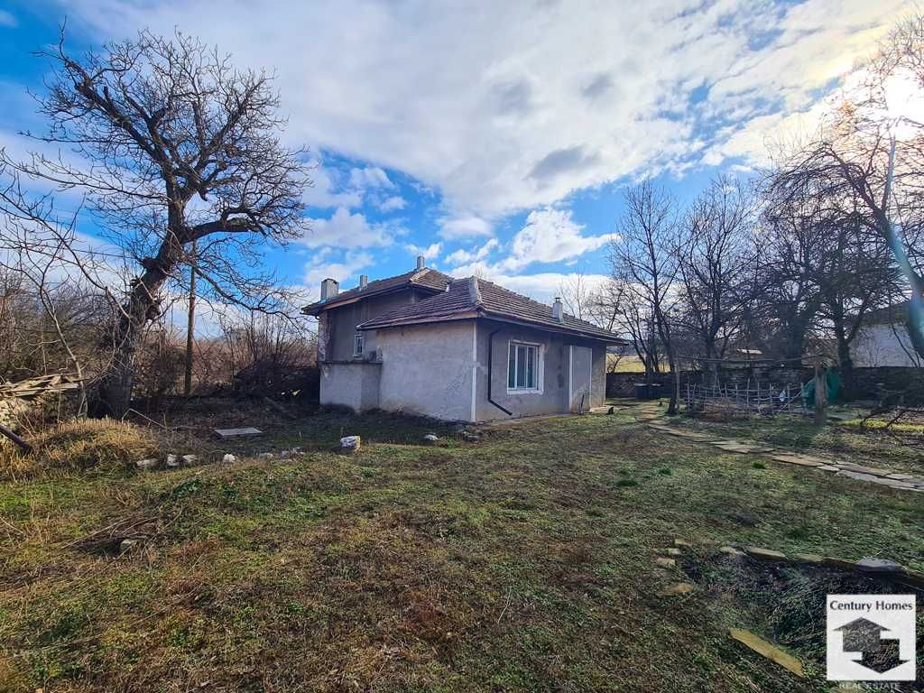 Продава се Къща в с. Мусина, Област Велико Търново - 230 кв.м за 781 €/кв.м - Снимка #15